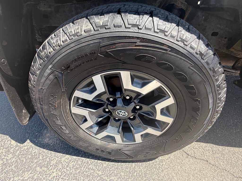 2014 Toyota Tacoma Image 13
