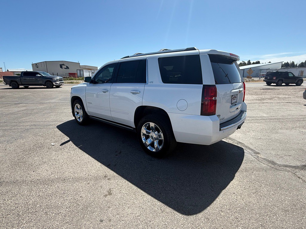 2016 Chevrolet Tahoe Image 3