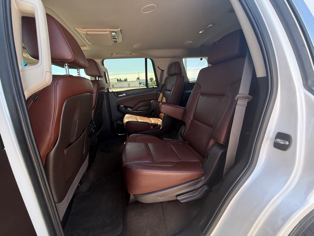 2016 Chevrolet Tahoe Image 10