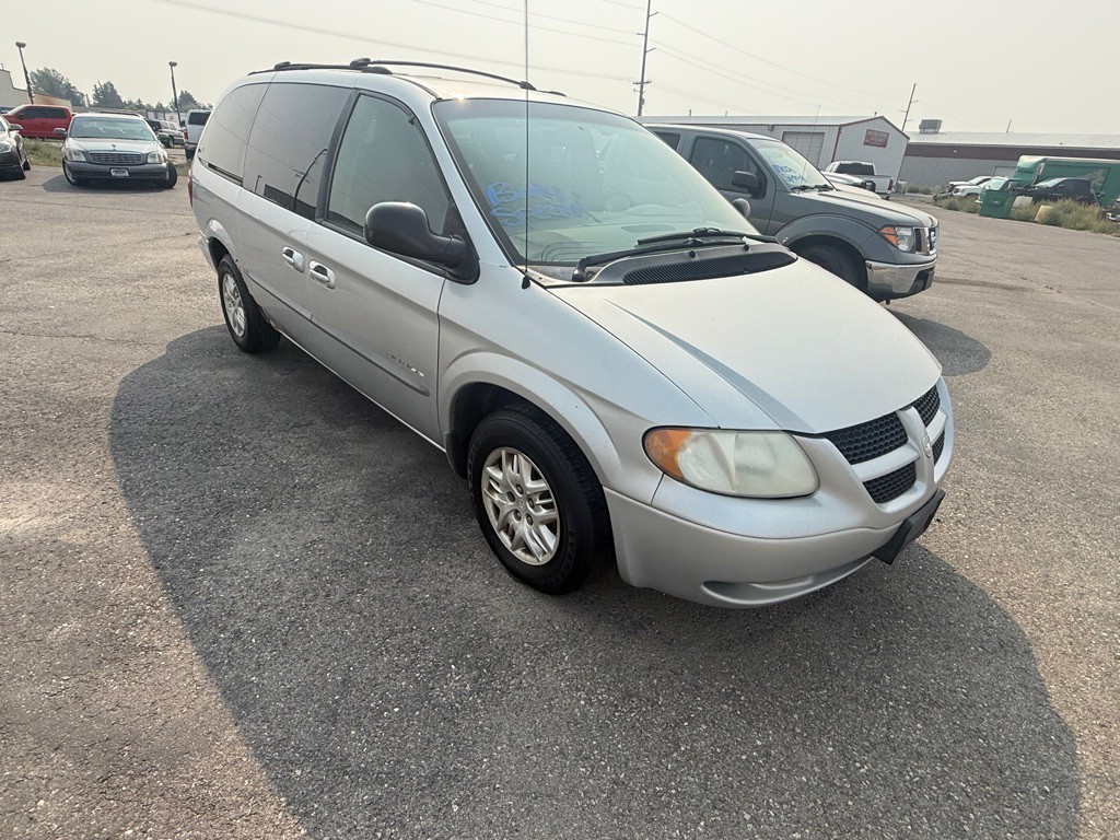 2001 Dodge Grand Caravan Image 1