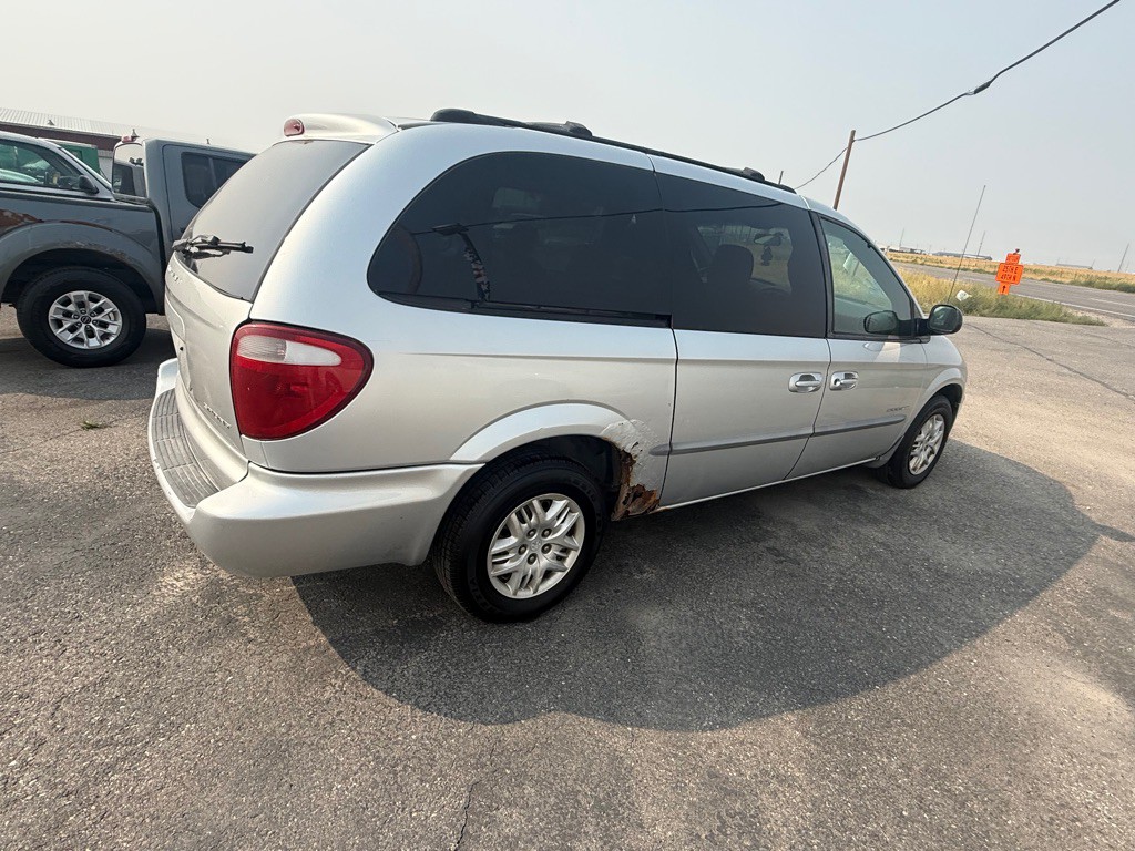 2001 Dodge Grand Caravan Image 4