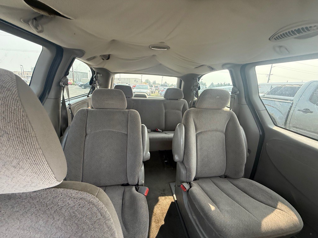 2001 Dodge Grand Caravan Image 9