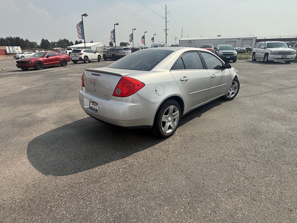 2008 Pontiac G6 Image 3
