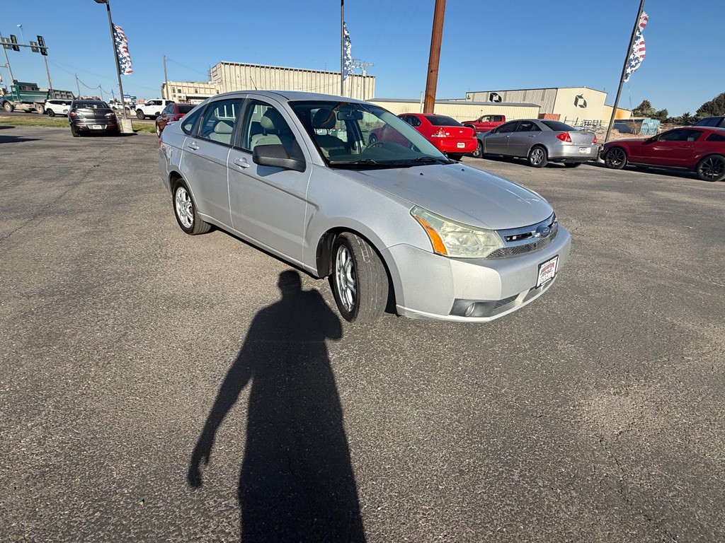 2009 Ford Focus Image 2