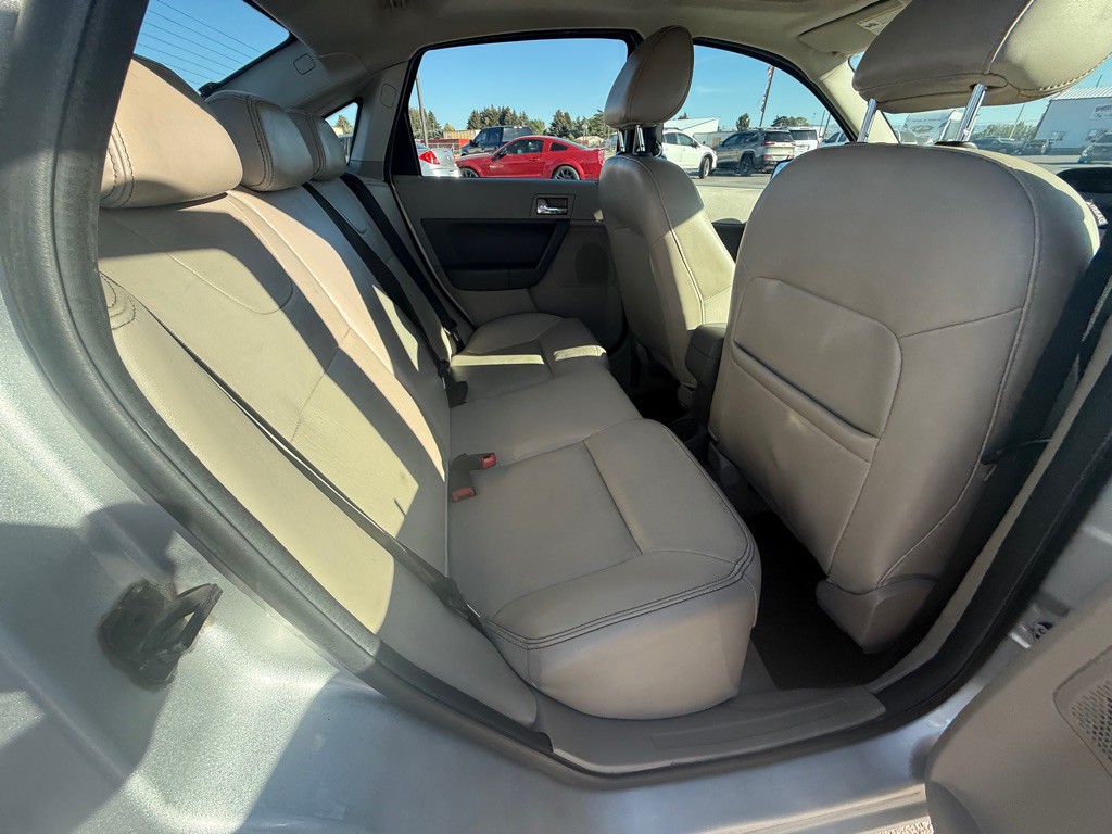 2009 Ford Focus Image 10