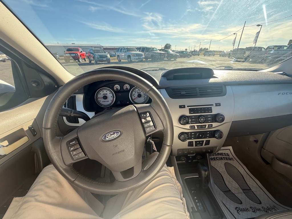 2009 Ford Focus Image 11