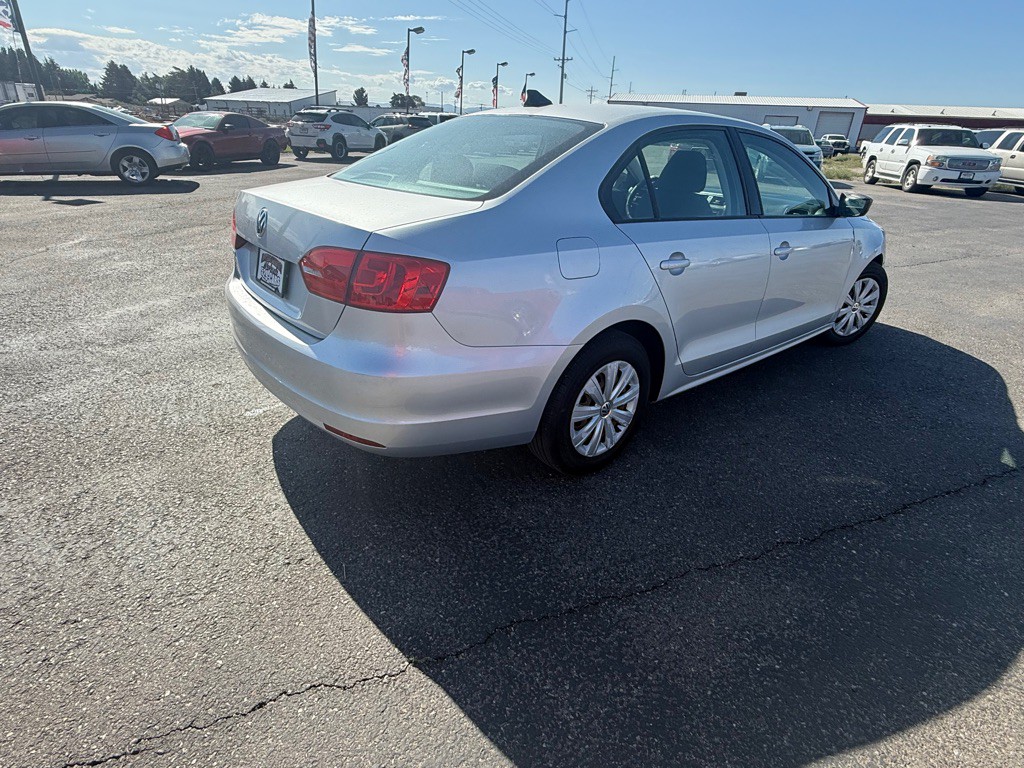 2013 Volkswagen Jetta Image 5