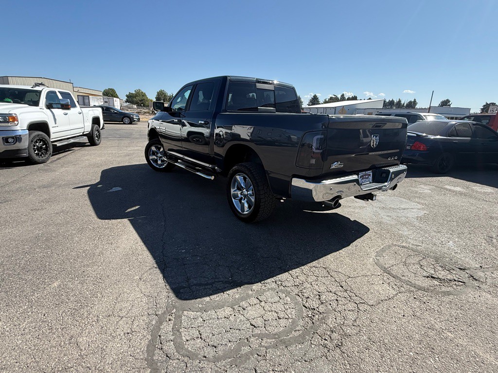 2017 RAM 1500 Image 4