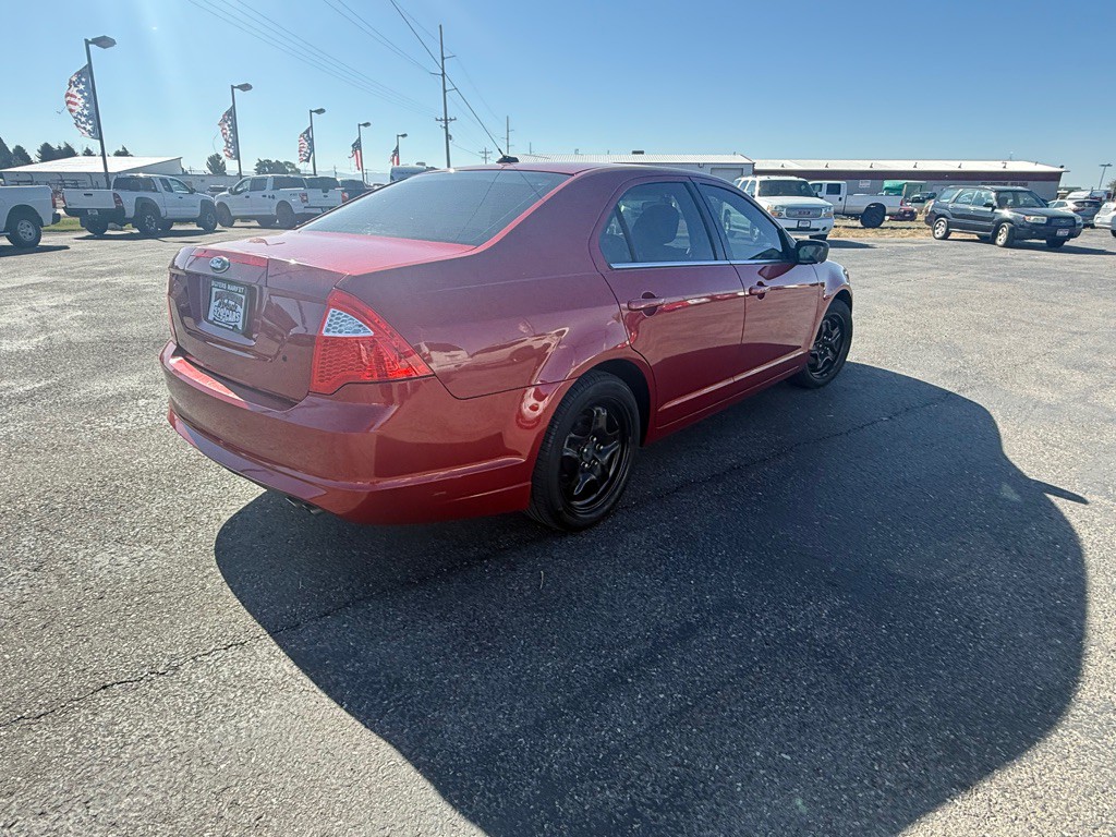2010 Ford Fusion Image 5