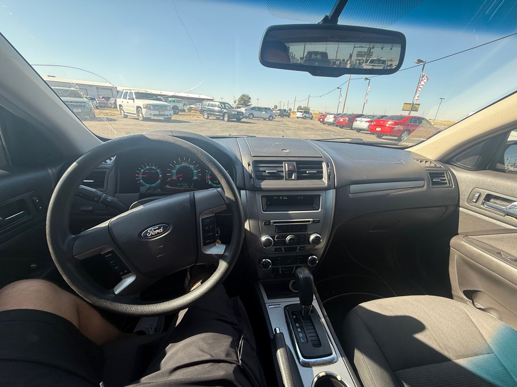2010 Ford Fusion Image 11