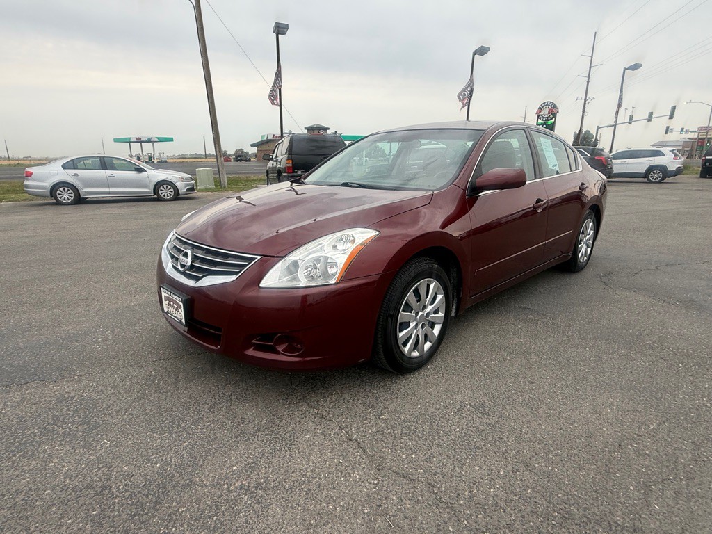 2011 Nissan Altima Image 1