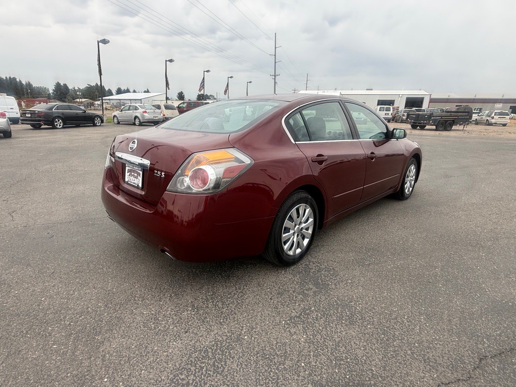 2011 Nissan Altima Image 5