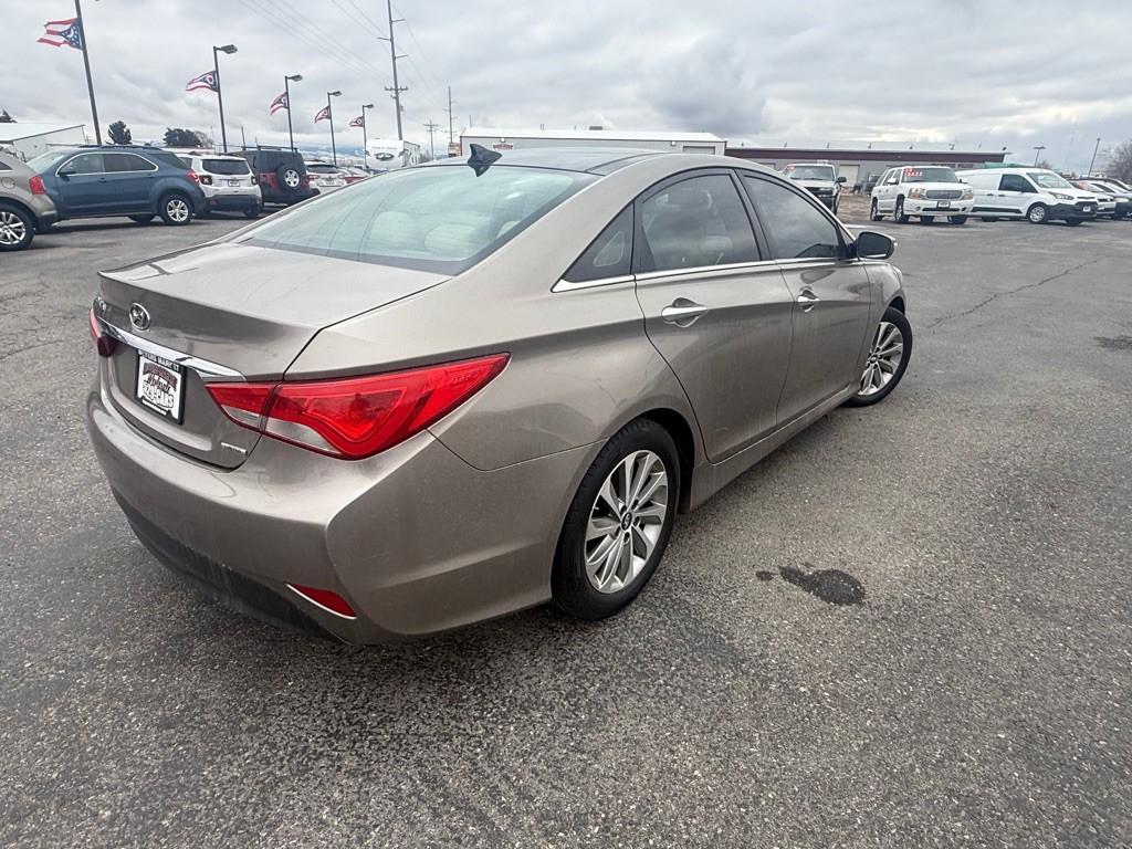 2014 Hyundai Sonata Image 5