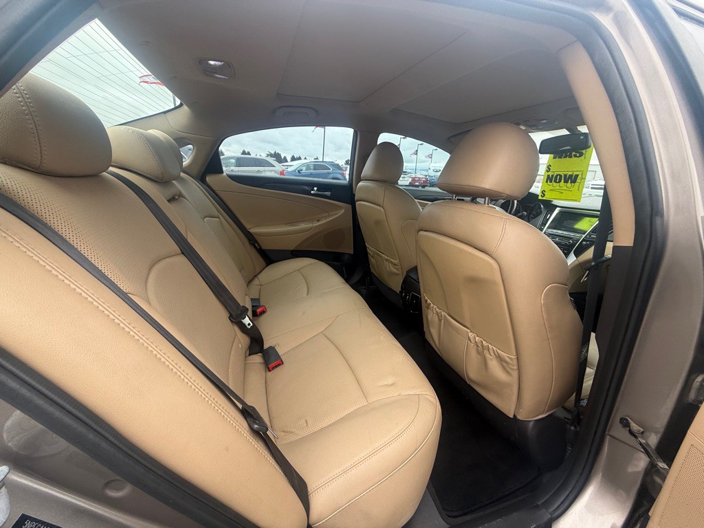 2014 Hyundai Sonata Image 10