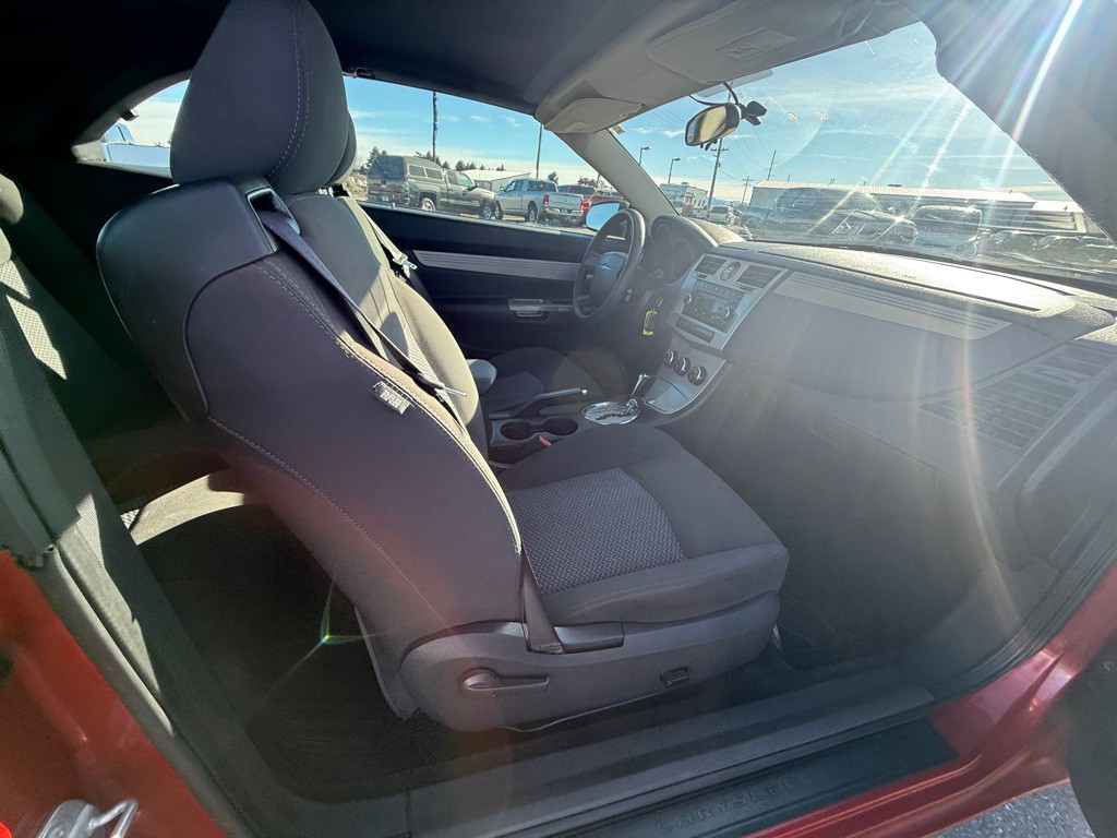 2009 Chrysler Sebring Image 8