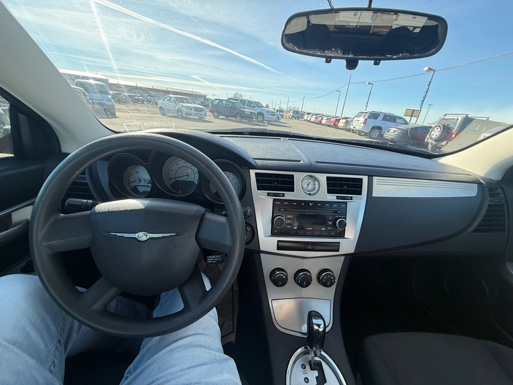 2009 Chrysler Sebring Image 11