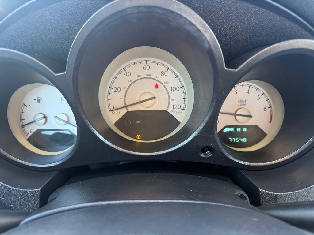 2009 Chrysler Sebring Image 12