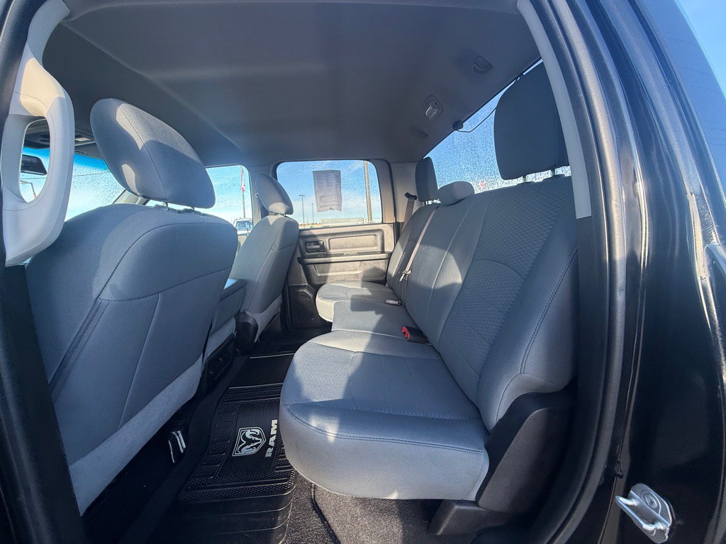 2019 RAM 1500 Image 9