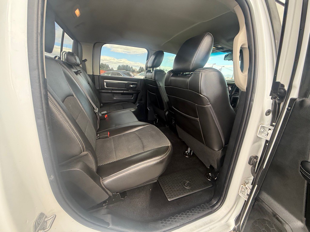 2015 RAM 1500 Image 10