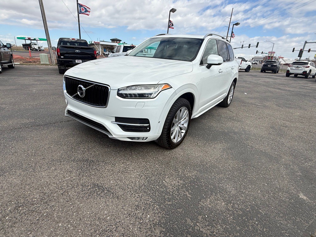 2016 Volvo XC90 Image 1