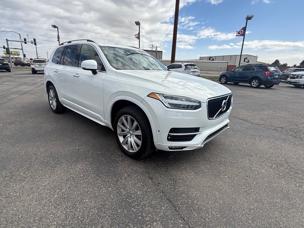 2016 Volvo XC90 Image 2
