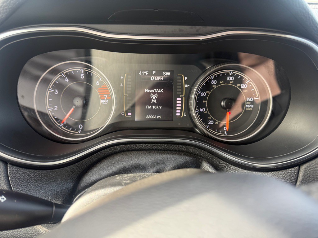 2019 Jeep Cherokee Image 13