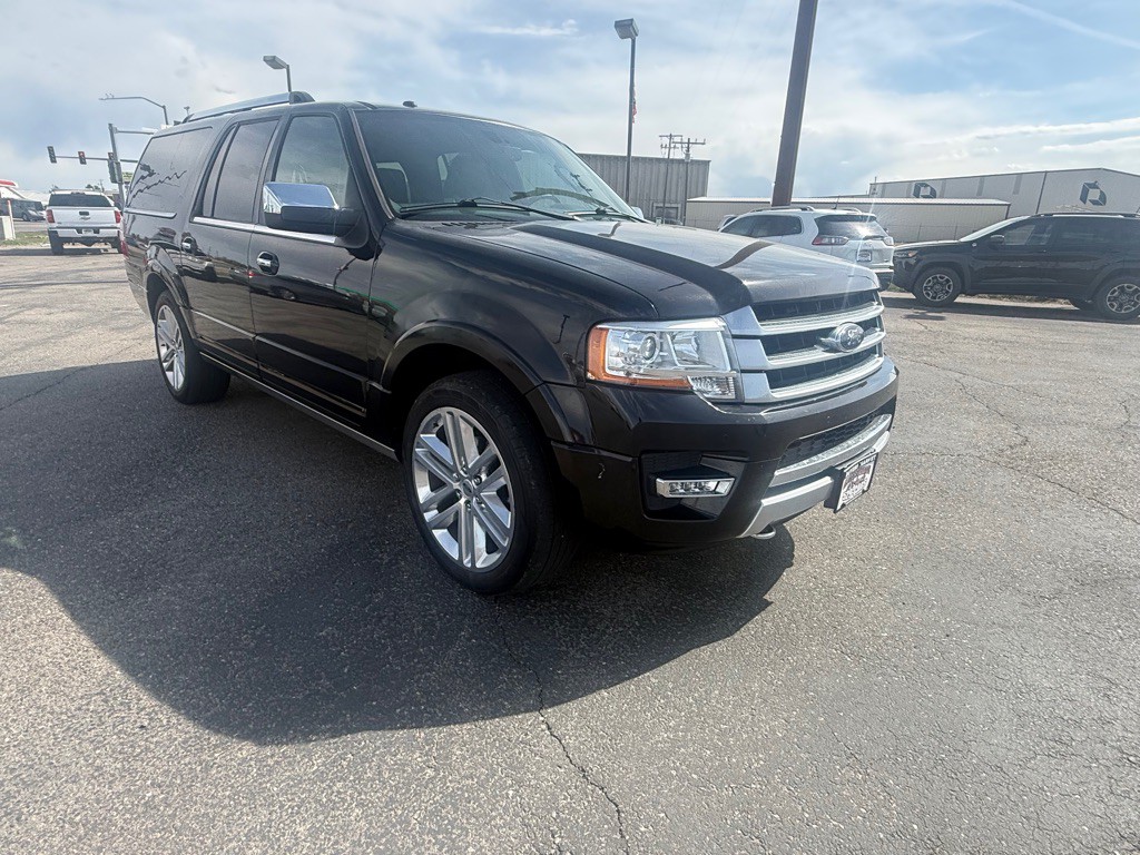 2016 Ford Expedition Image 2
