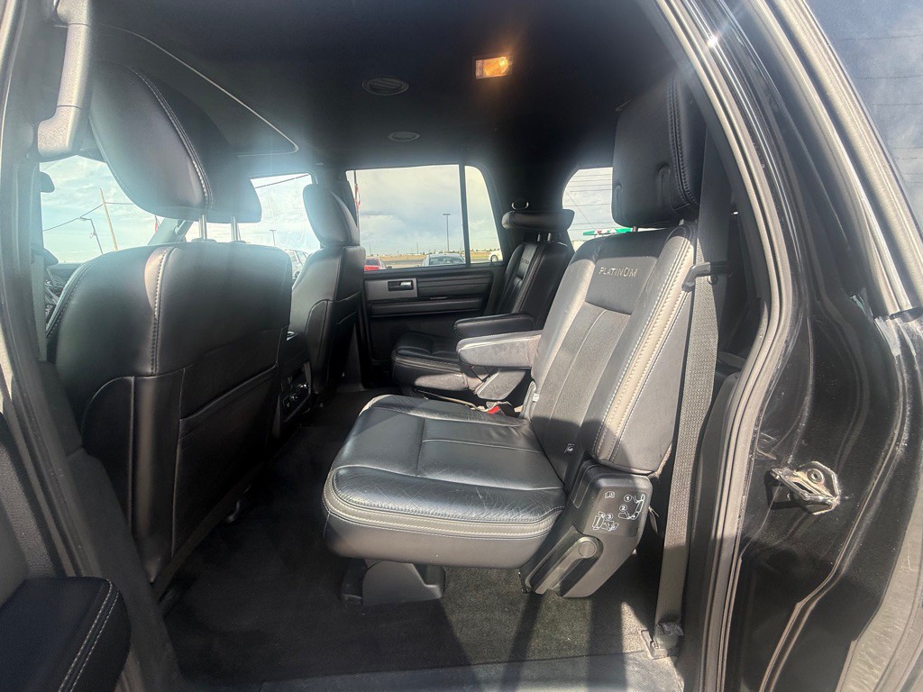 2016 Ford Expedition Image 9