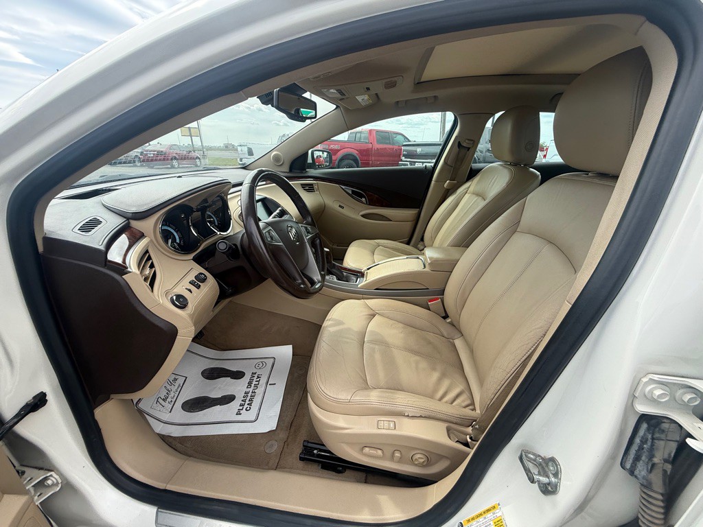 2013 Buick Lacrosse Image 6