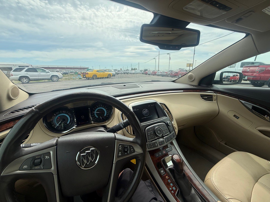2013 Buick Lacrosse Image 10
