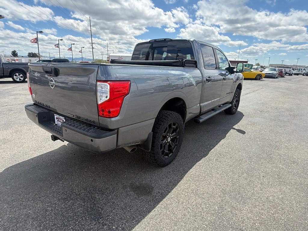 2018 Nissan Titan Image 5