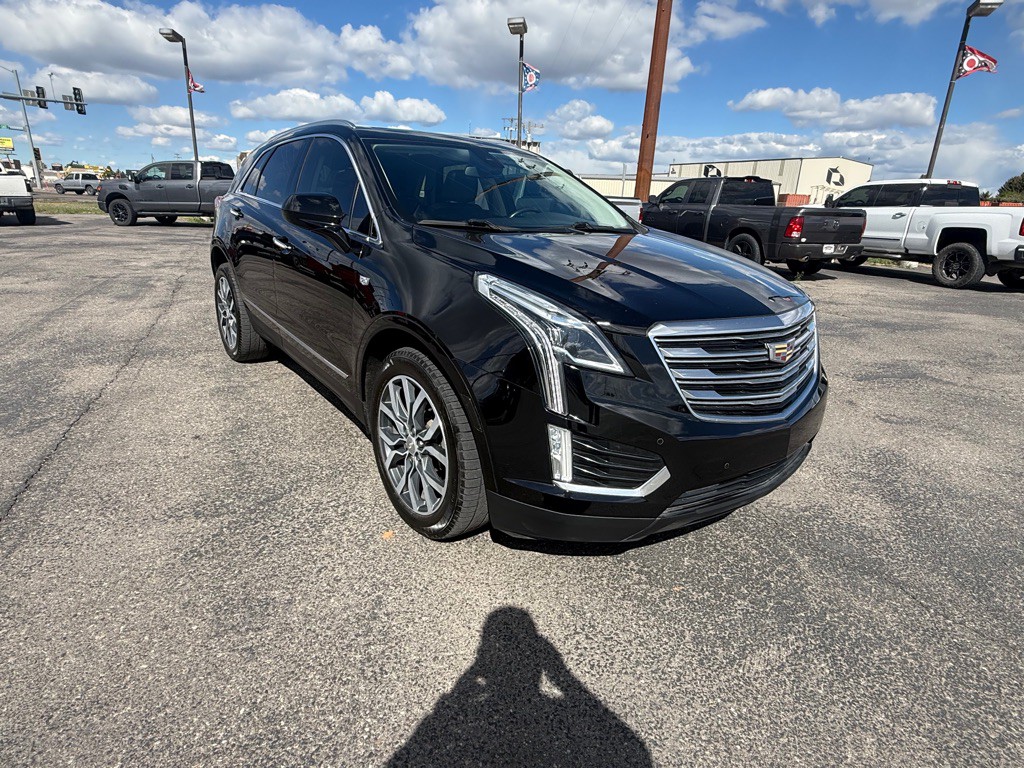 2017 Cadillac XT5 Image 2