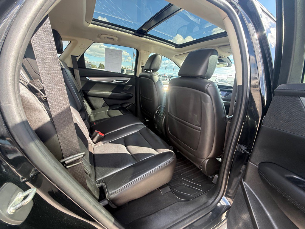 2017 Cadillac XT5 Image 10