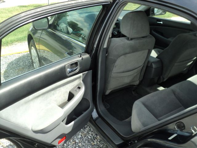 2004 Honda Accord Image 6