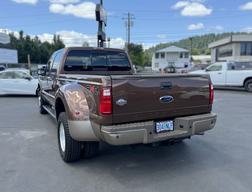 2011 Ford F-350 Image 4