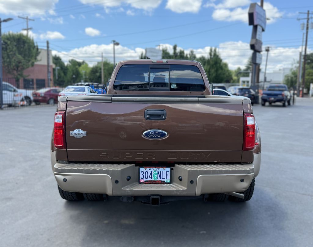 2011 Ford F-350 Image 5