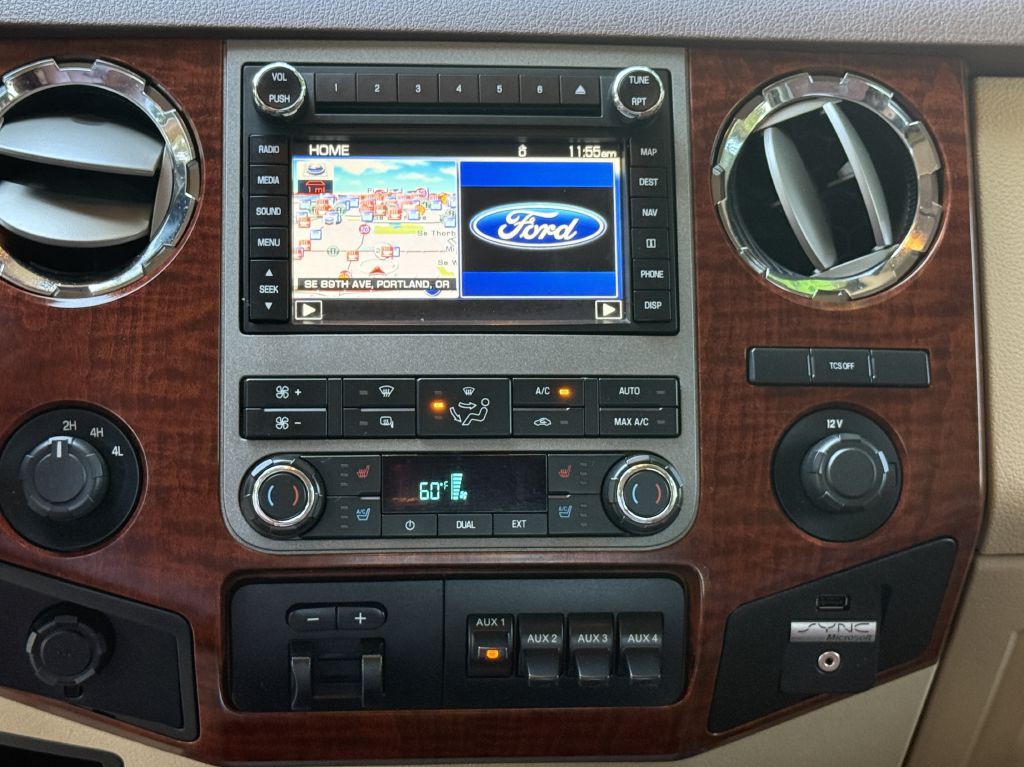 2011 Ford F-350 Image 16