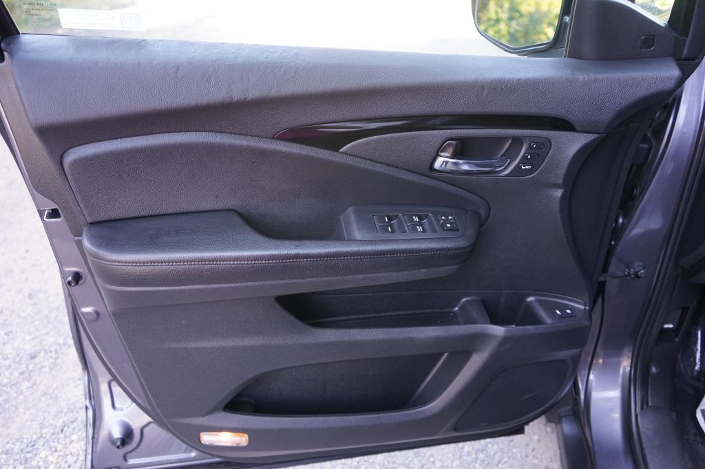 2020 Honda Passport Image 8