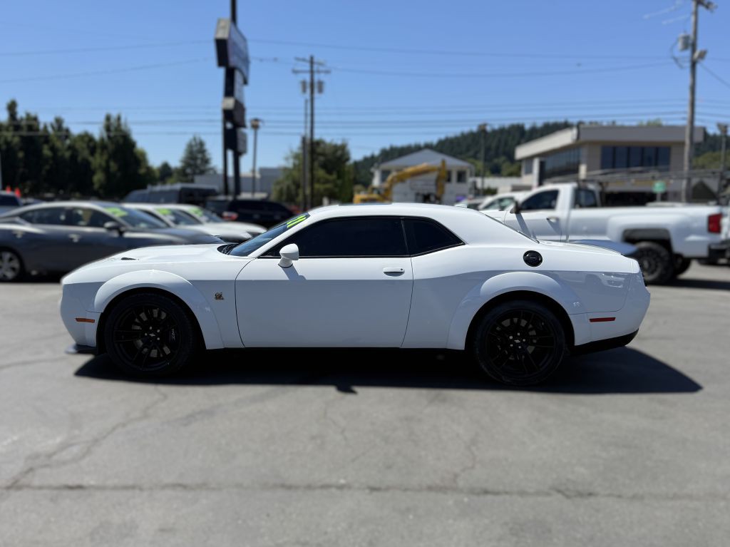 2021 Dodge Challenger Image 4