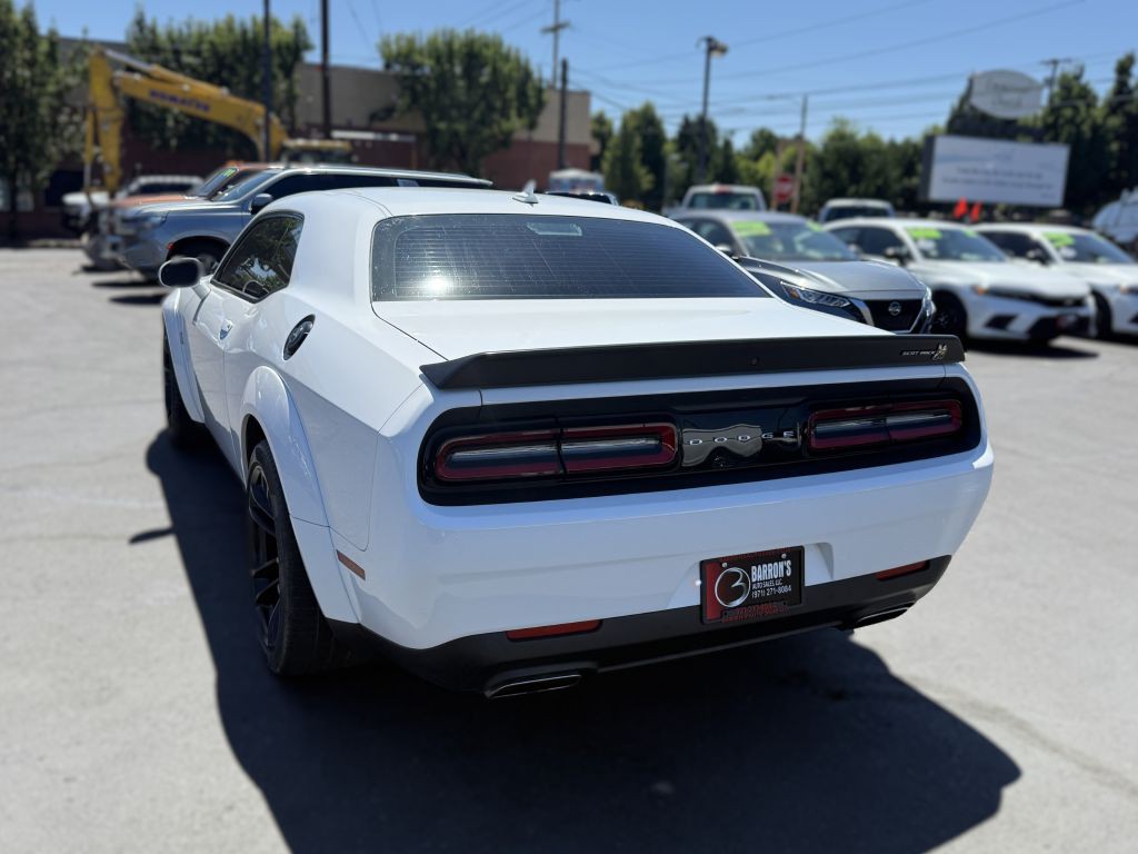 2021 Dodge Challenger Image 12