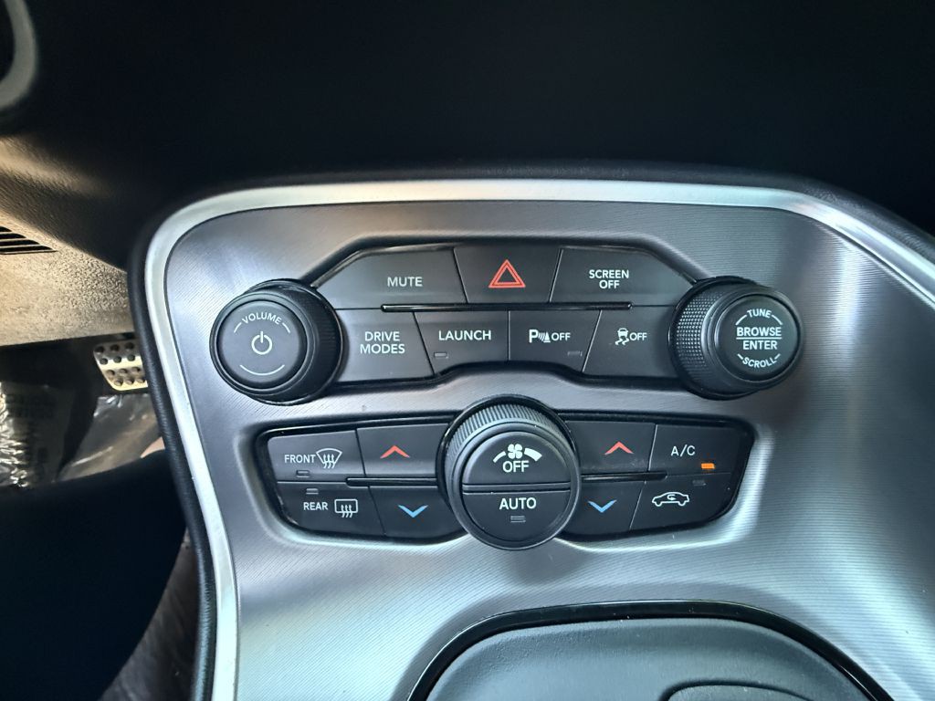 2021 Dodge Challenger Image 14