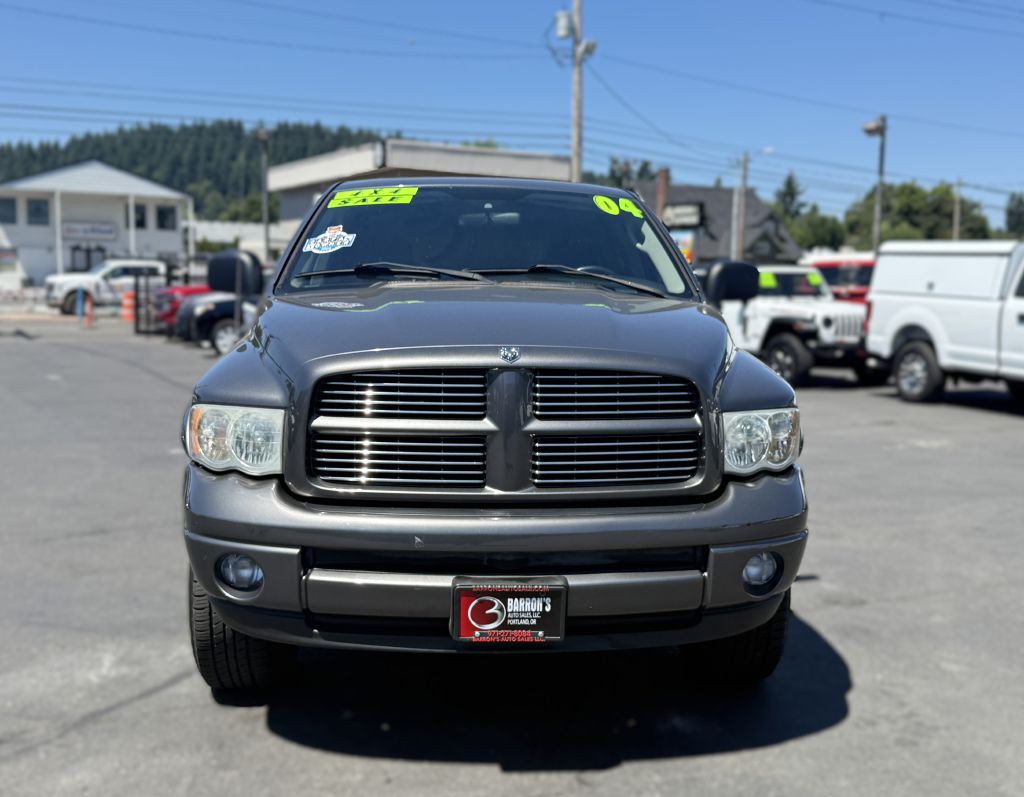 2004 Dodge Ram 1500 Image 2