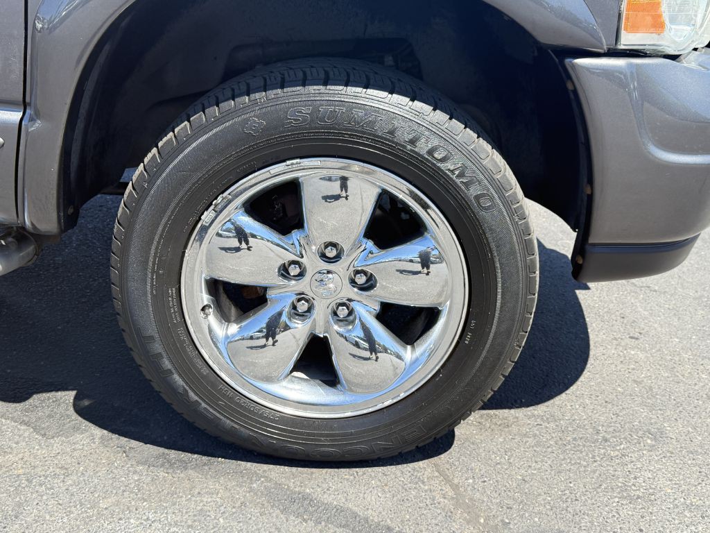 2004 Dodge Ram 1500 Image 10