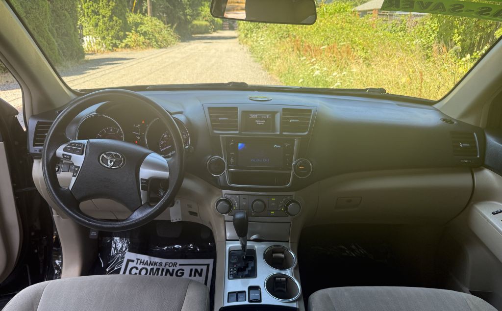 2013 Toyota Highlander Image 10