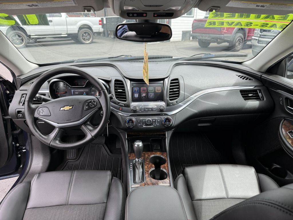 2015 Chevrolet Impala Image 11