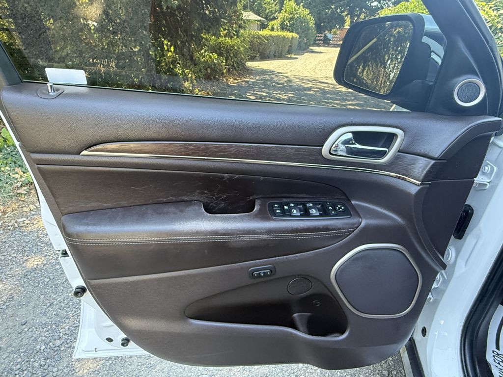2014 Jeep Grand Cherokee Image 8