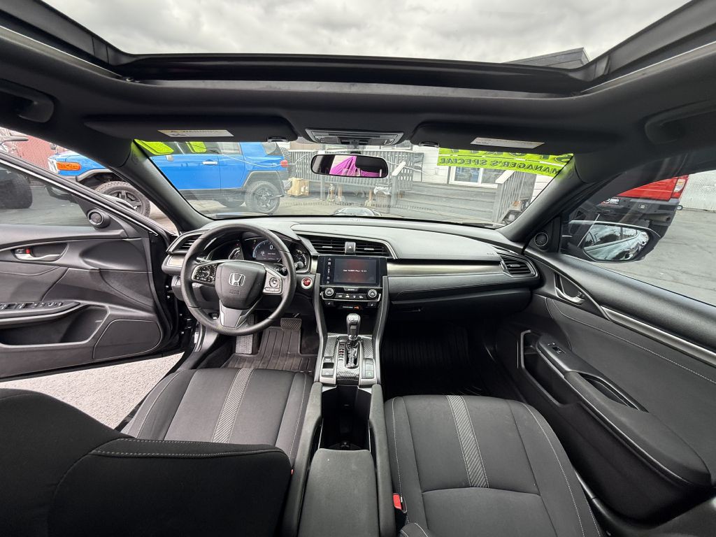 2017 Honda Civic Image 14