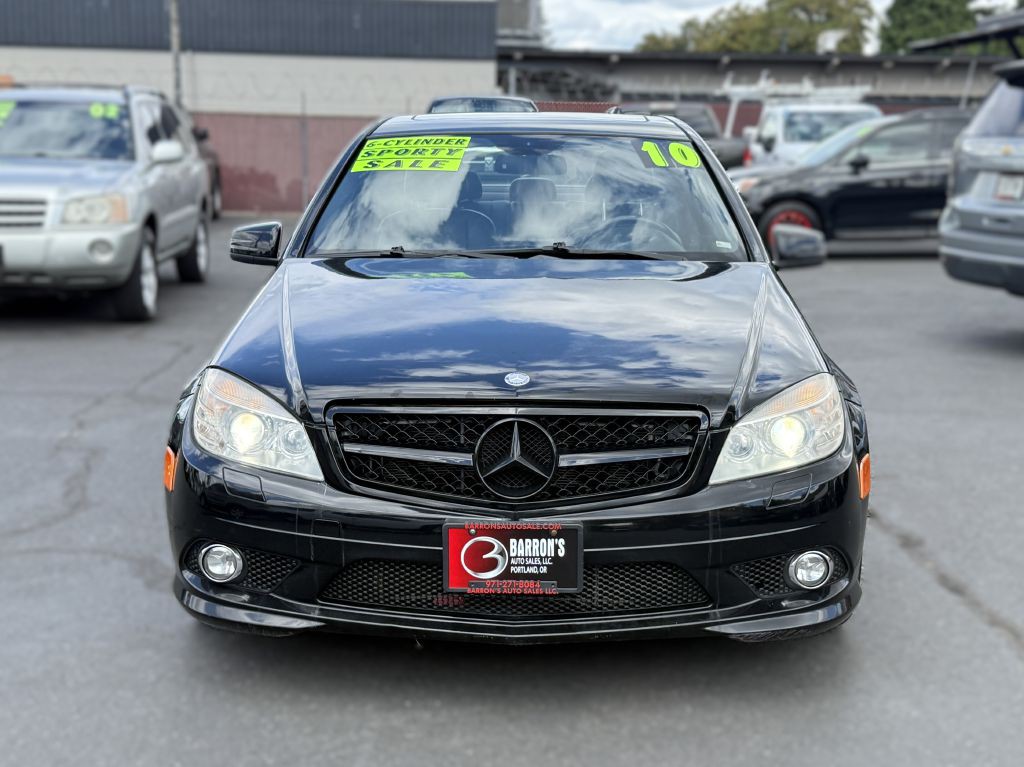 2010 Mercedes-Benz C-Class Image 2