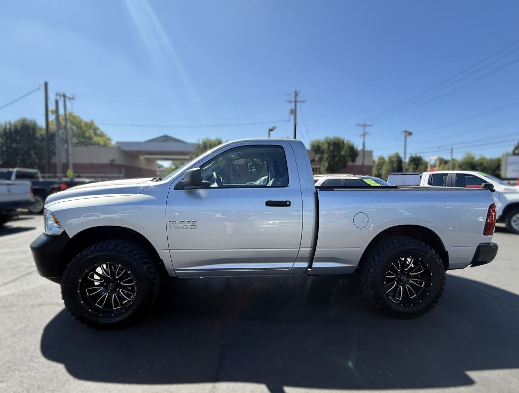 2016 RAM 1500 Image 3