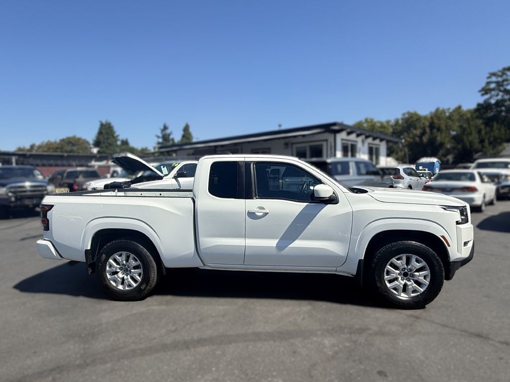 2022 Nissan Frontier Image 7
